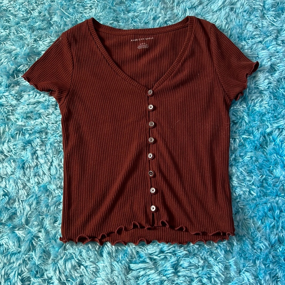 Rusty red American eagle short sleeve button up top